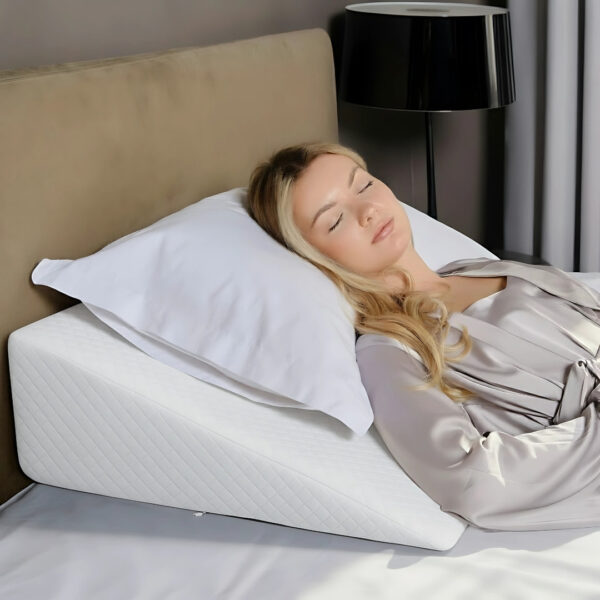 ComfortLift orthopaedic wedge pillow for night-time reflux